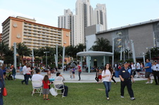 Enlarge photo 118