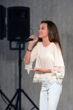 Enlarge photo 49