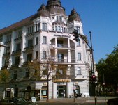 Enlarge photo 57