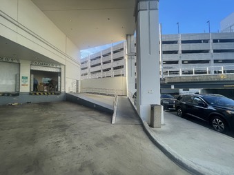 Enlarge photo 63