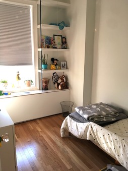 Enlarge photo 10