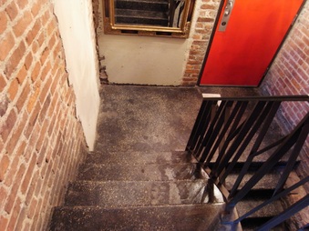Enlarge photo 48