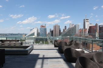 Enlarge photo 37