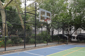 Enlarge photo 30