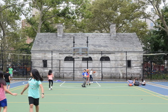 Enlarge photo 47