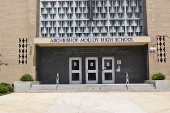 Arch. Molloy - Exteriors and Courtyards