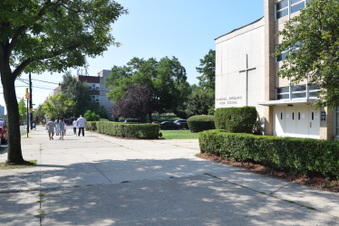 Enlarge photo 12