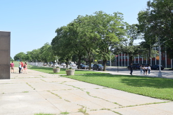Enlarge photo 19