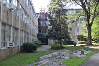 Enlarge photo 49