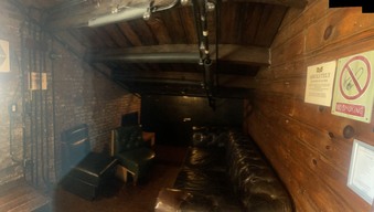 Enlarge photo 35