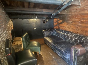 Enlarge photo 38