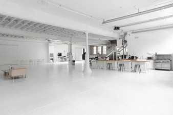 Enlarge photo 2