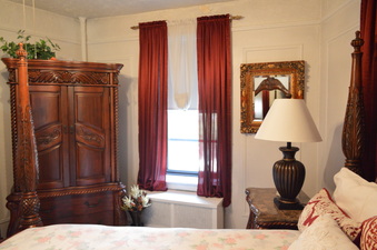 Enlarge photo 79