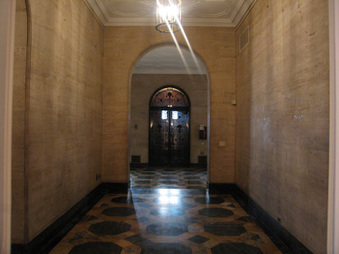 Enlarge photo 352