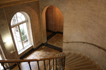 Enlarge photo 246