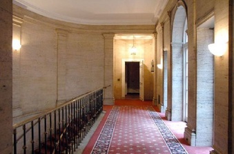 Enlarge photo 317