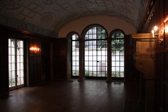 Enlarge photo 117