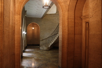 Enlarge photo 128