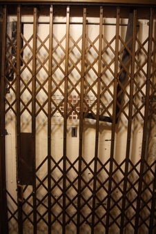 Enlarge photo 136