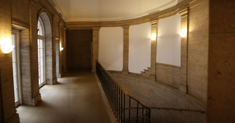 Enlarge photo 141