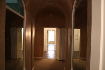 Enlarge photo 158