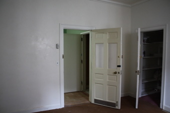 Enlarge photo 180