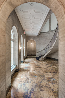 Enlarge photo 31