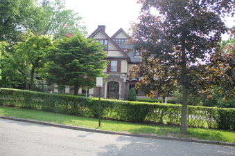 Enlarge photo 67