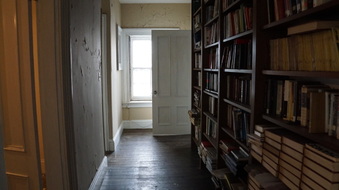 Enlarge photo 48