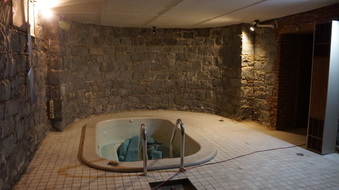 Enlarge photo 65