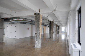 Enlarge photo 27