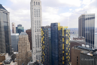 Enlarge photo 32