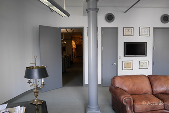 Enlarge photo 23