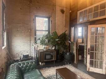 Enlarge photo 21