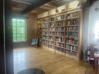 Enlarge photo 32
