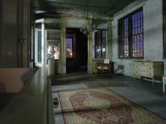 Enlarge photo 105