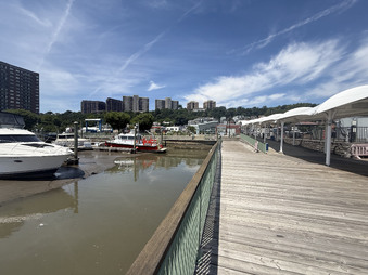 Enlarge photo 89