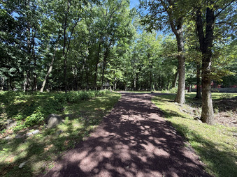 Enlarge photo 26