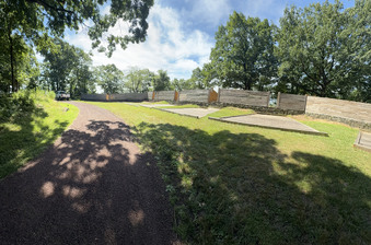 Enlarge photo 79