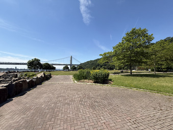 Enlarge photo 20