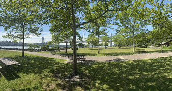 Enlarge photo 22