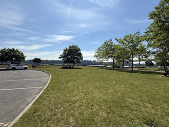 Enlarge photo 60