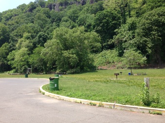 Enlarge photo 13