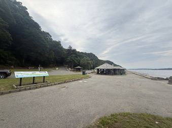 Enlarge photo 2