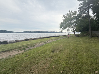 Enlarge photo 70