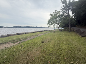 Enlarge photo 98