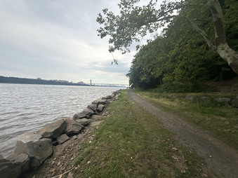 Enlarge photo 104