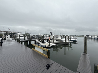 Enlarge photo 179