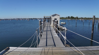Enlarge photo 8