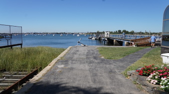 Enlarge photo 23